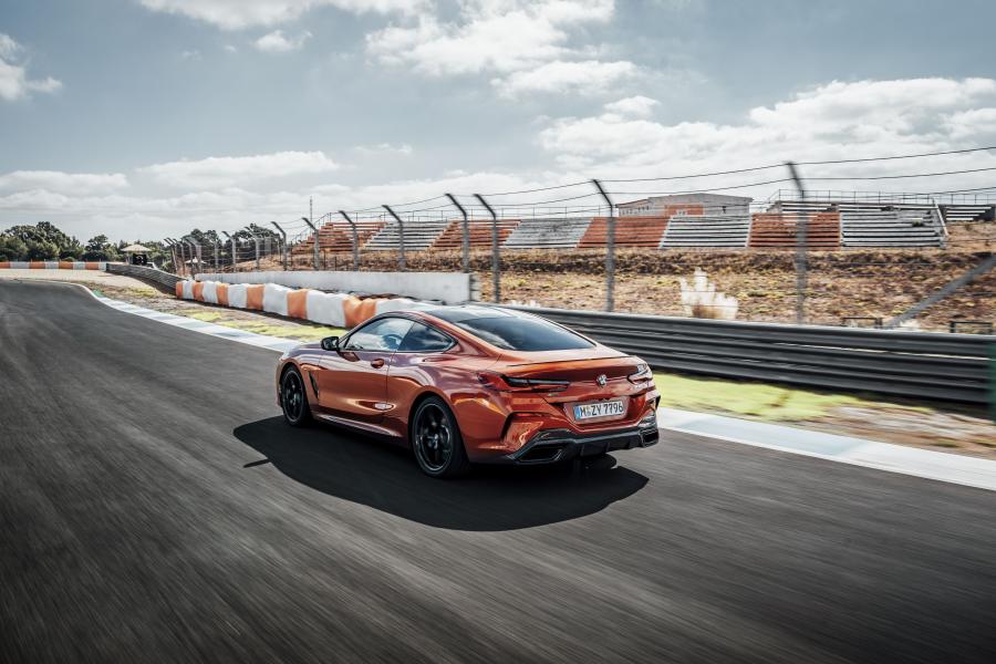  BMW M850i xDrive Carbon Package (G15) 2018 года  (WW) (фото 277 из 287)